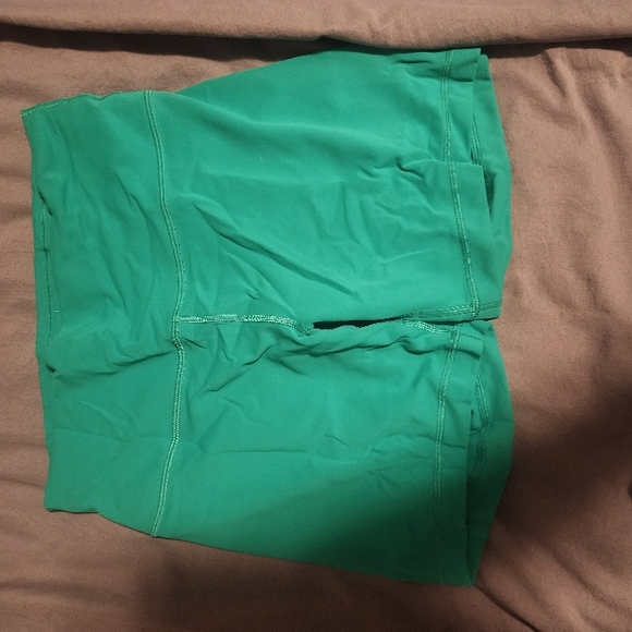 Lululemon Kelly Green 4 Inch Align Shorts - Picture 1 of 2